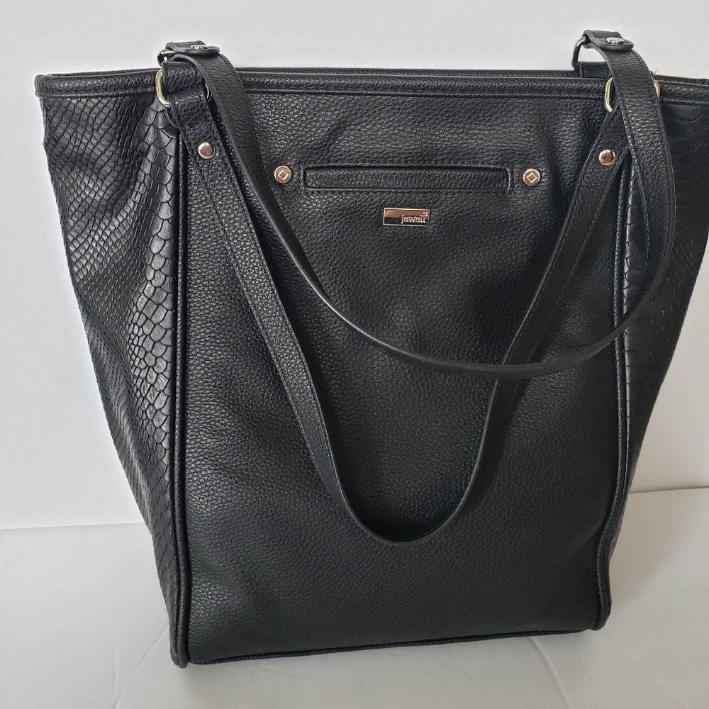 Jewell by thirty-one faux leather tote